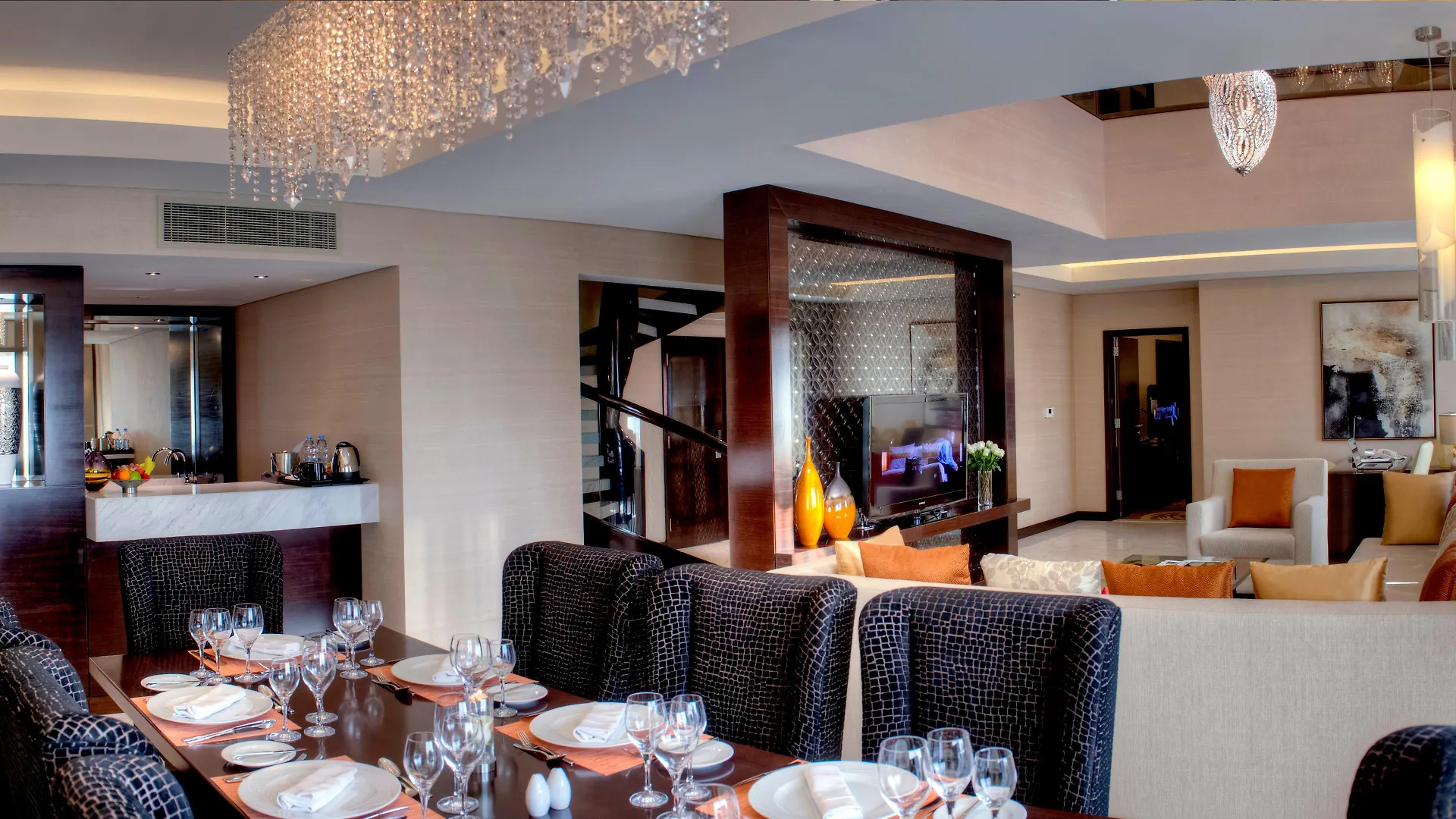 Crowne Plaza Dubai Deira By Ihg Hotel 5*,  United Arab Emirates