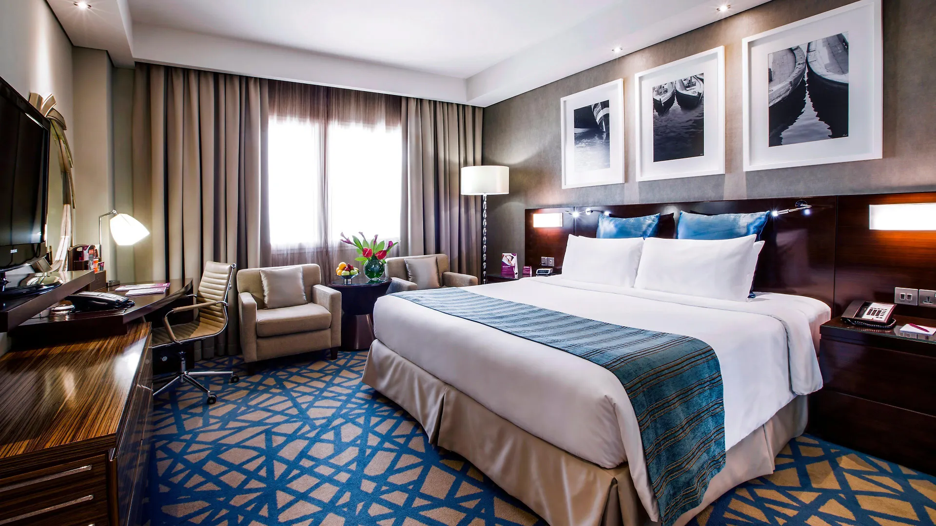 Crowne Plaza Dubai Deira By Ihg Hotel 5*,  United Arab Emirates