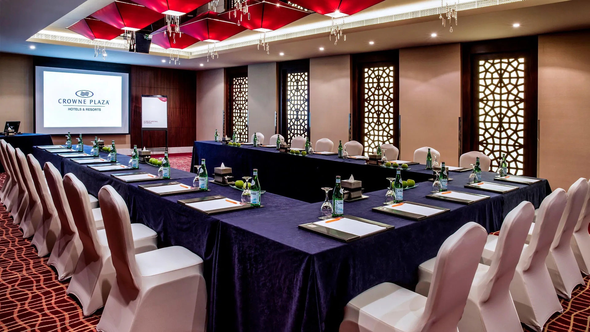 Crowne Plaza Dubai Deira By Ihg Hotel 5*,  United Arab Emirates